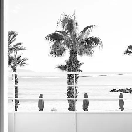 Apartmanhotel - A Deux Pas De L'eau La Ciotat